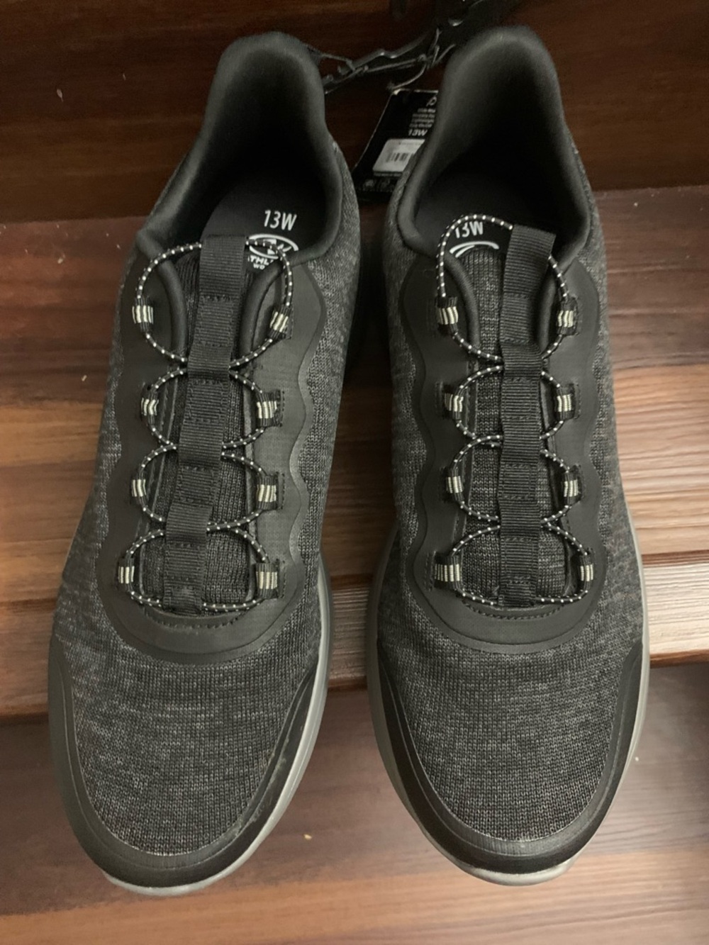 New Athletic Works Men's Black Knit Lace-Up Sneakers. Size 13W